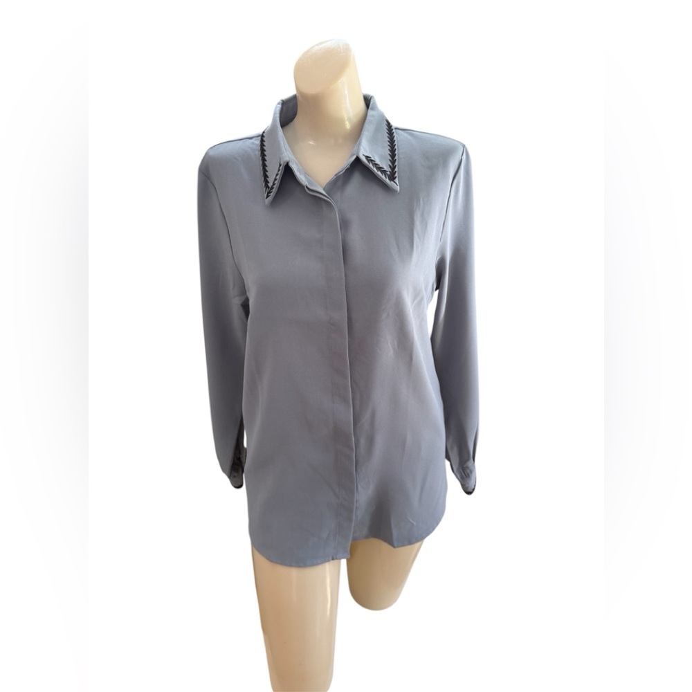 Rene Lion Women’s Top Shirt Buttons Down Shirt Embroidered Blue Size XL